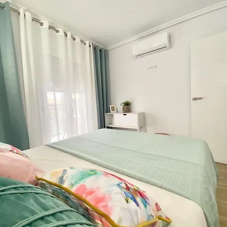 Lujo Pere Apartmán *